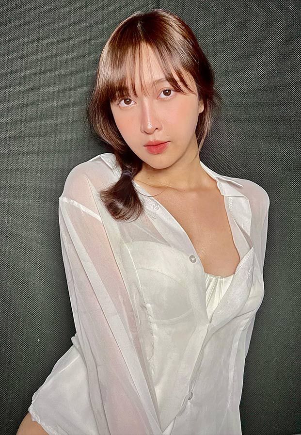 กวาง เดียร์ลอง เปิดวาร์ป เซ็กซี่ สวยจริง ผิวขาวใสแจ่มจัด