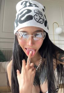 เนเน่-lovely